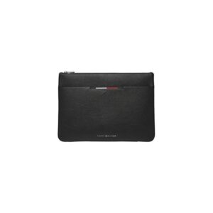 Th Central Pouch
